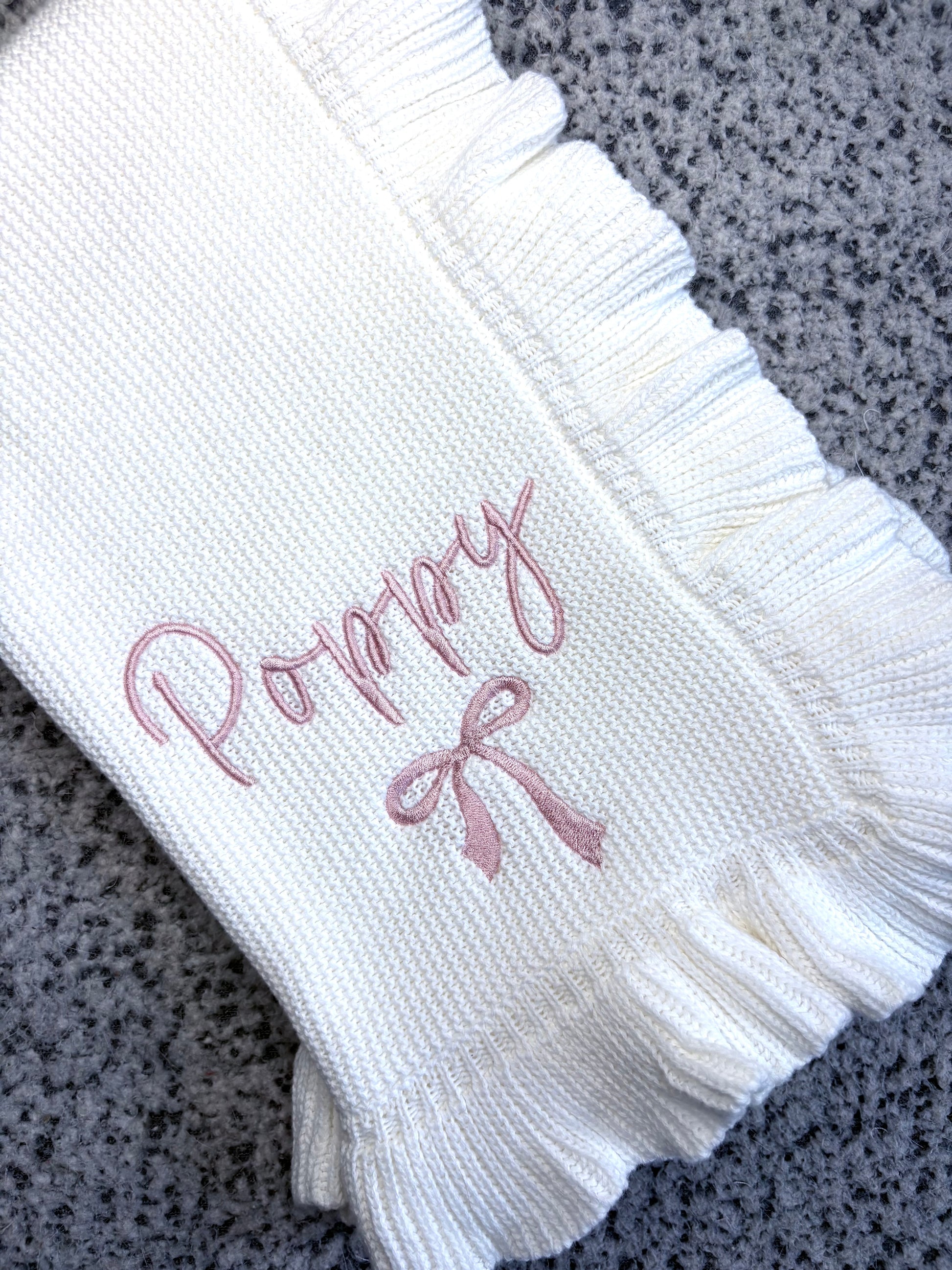 white-oyster-blanket-3