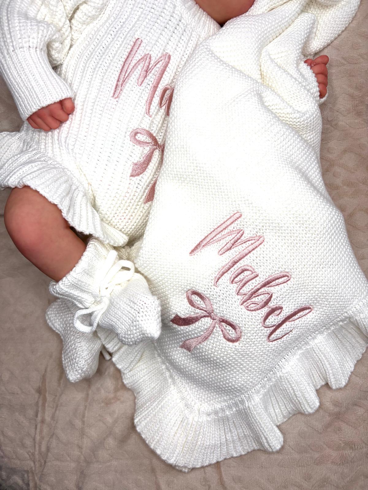 white-oyster-blanket-1